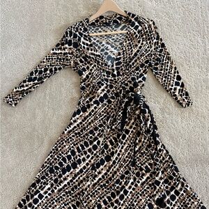 Lily Leopard Wrap Women’s Dress Size Small | 3/4 Sleeve V-Neck Fit & Flare